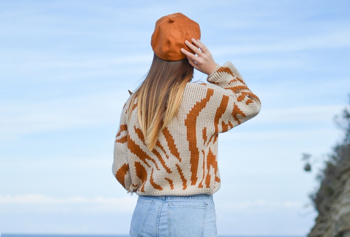 Ugly jumper trend Ugly jumper trend