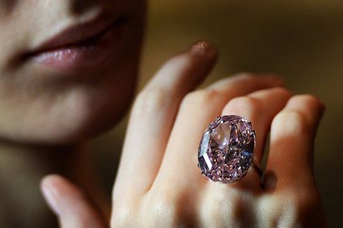 World's Top 5 Most Expensive Diamonds Ever