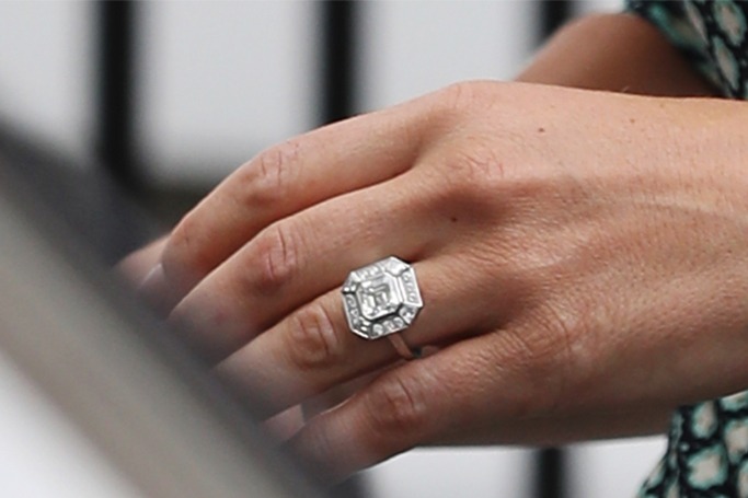 Pippa Middleton's diamond engagement ring 2017 Pippa Middleton's diamond engagement ring 2017