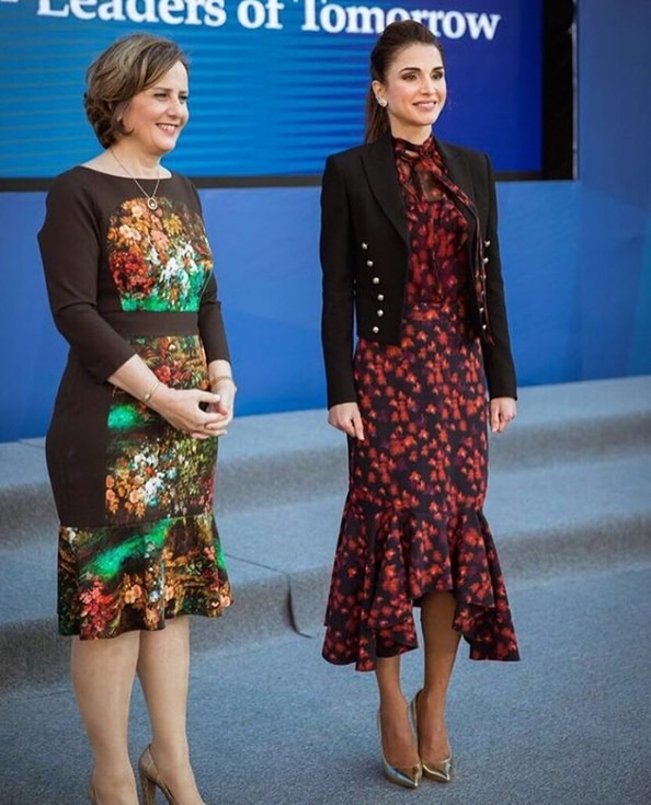 Queen Rania's Top Royal Looks - In Pictures