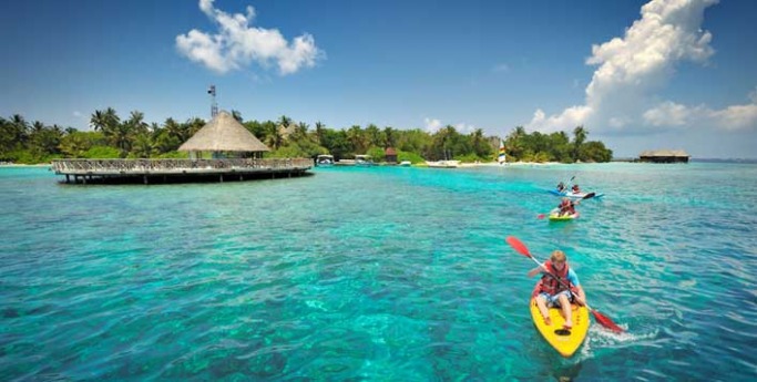 Blue seas of the Maldives 5 Getaways Perfect For National Day