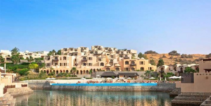 The Cove Rotana Resort Valentine's Day UAE Staycations