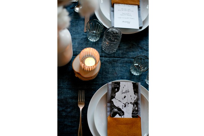 holiday dinner table setting