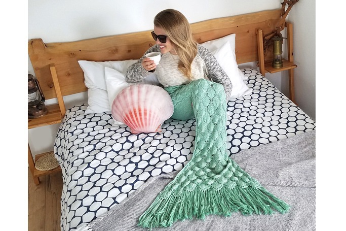 Sea Tail Shop - Seafoam Mermaid Blanket Sea Tail Shop - Seafoam Mermaid Blanket