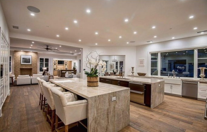 Inside The Weeknd's $20 Million Los Angeles Mansion Inside The Weeknd's $20 Million Los Angeles Mansion