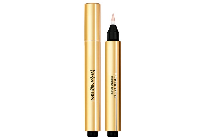 Yves Saint Laurent - Touche Éclat Highlighting Pen Yves Saint Laurent - Touche Éclat Highlighting Pen