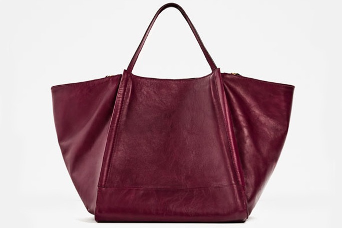 ZARA - Cracked Leather Bucket Bag ZARA - Cracked Leather Bucket Bag