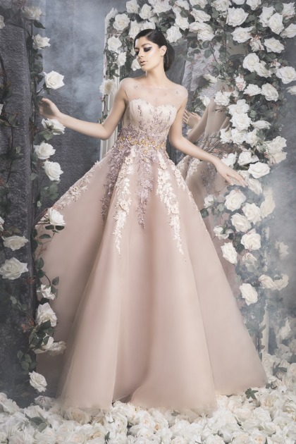 Designers And Fashion Shows To Look Forward To At Bride Dubai Ewmoda