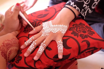 Henna Tattoo in Dubai  Henna Painting  Henna Tattoo