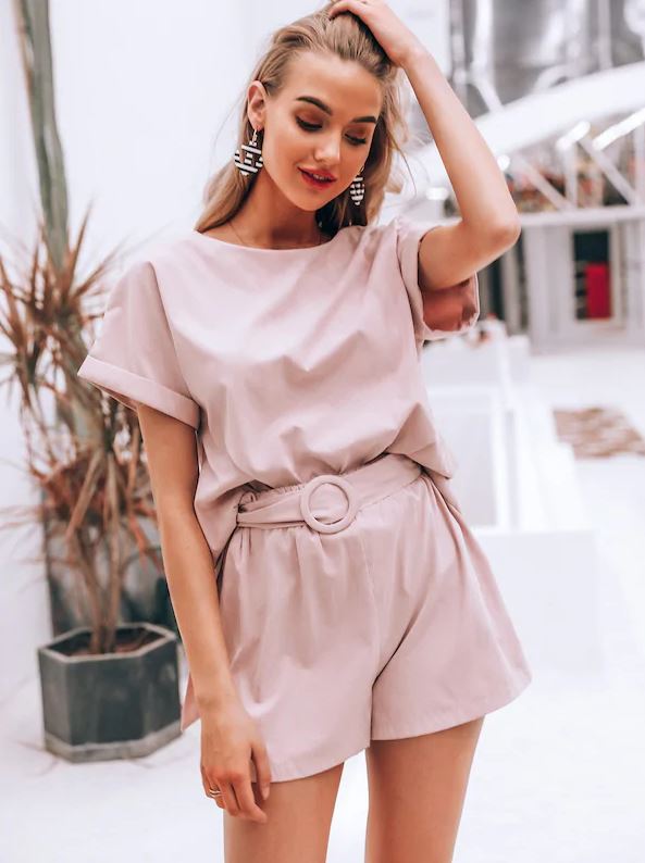 Simplee solid rolled cuff top & ring belted shorts set